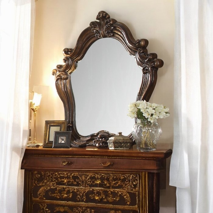 Versailles Mirror