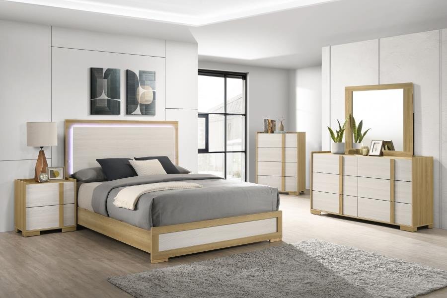 HYLAND 5-PIECE QUEEN BEDROOM SET NATURAL