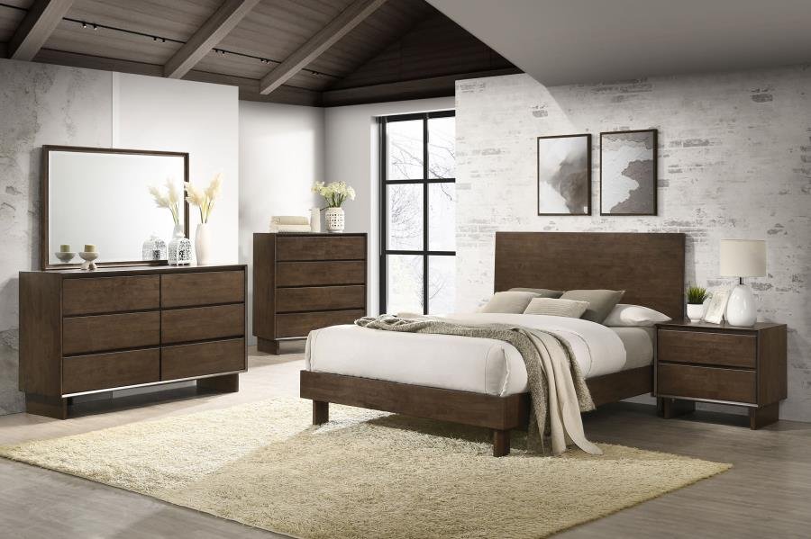 GLENWOOD 5-PIECE QUEEN BEDROOM SET WARM BROWN
