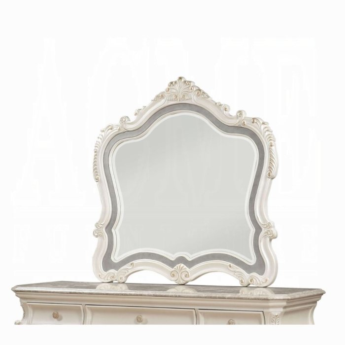 Chantelle Mirror