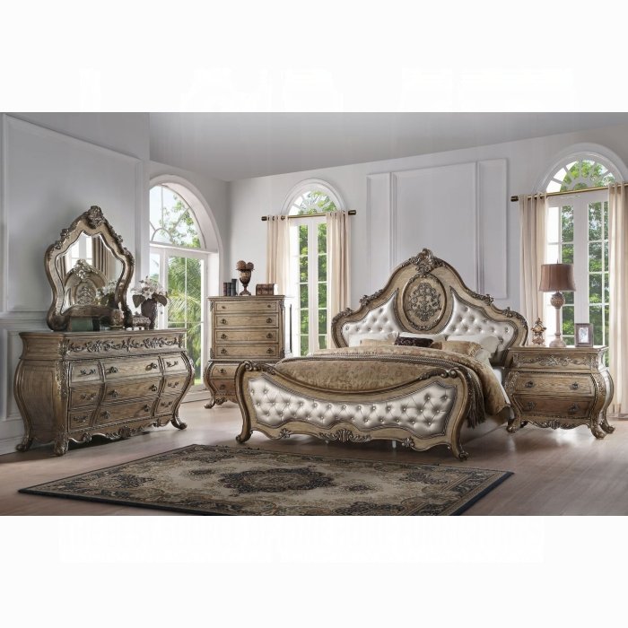 Ragenardus Queen Bed