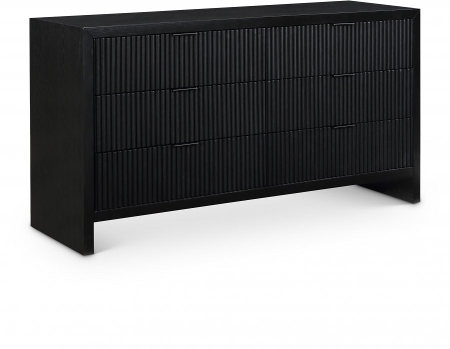 Fairfax Solid Wood And Oak Veneer Dresser