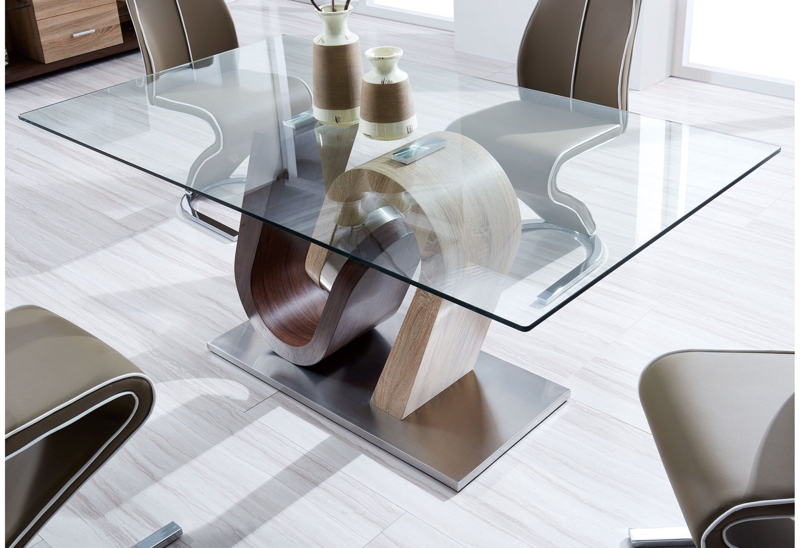 D4126N DINING TABLE AND 8 DINING CHAIRS - Image 2
