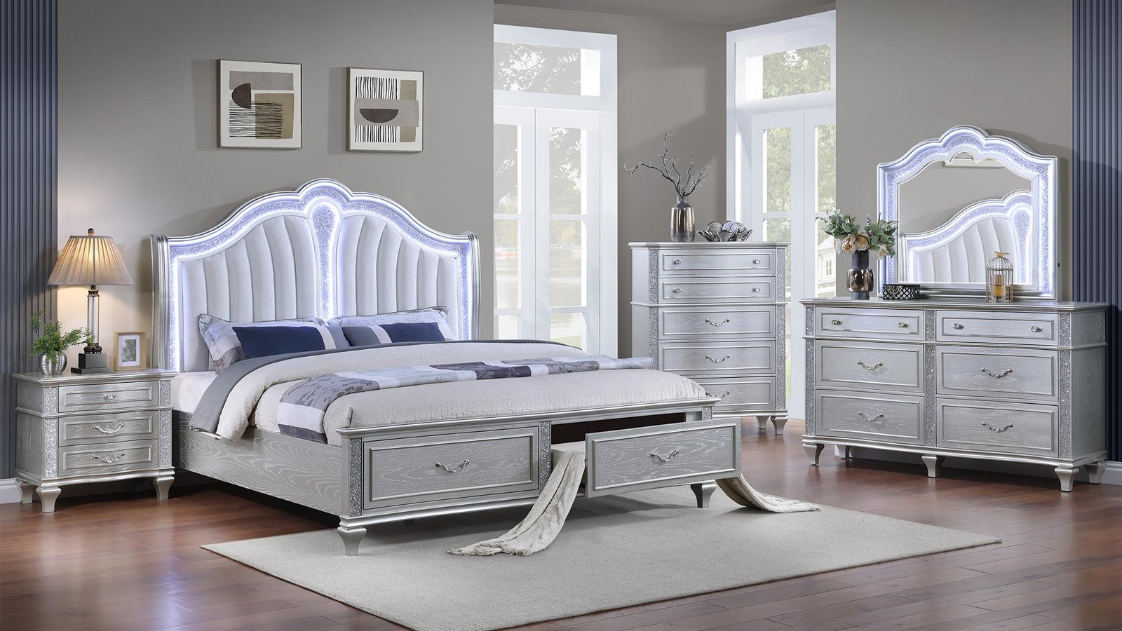 MYSTIC KING 5 PC BEDROOM SET IN SILVER