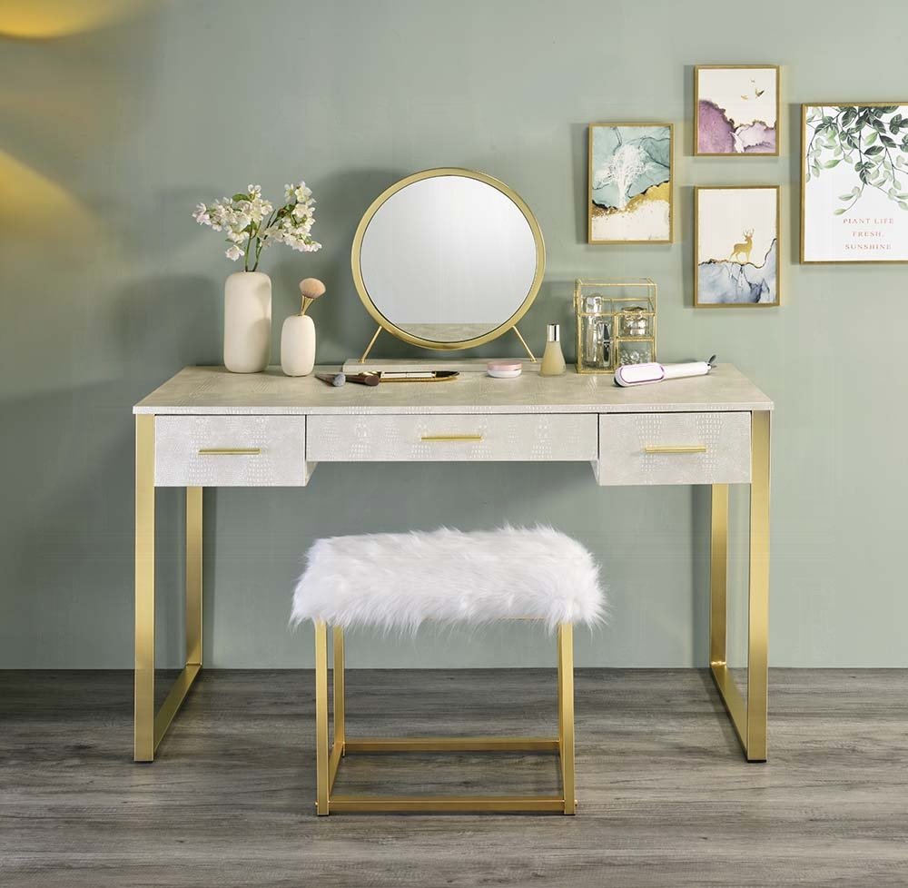 Myles Vanity Set W/USB