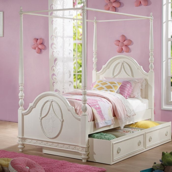 Dorothy Full Post Bed