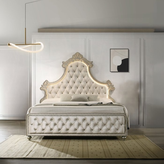 Lucienne EK Bed W/Led