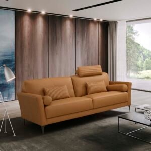 Tussio Sofa W/5 Pillows