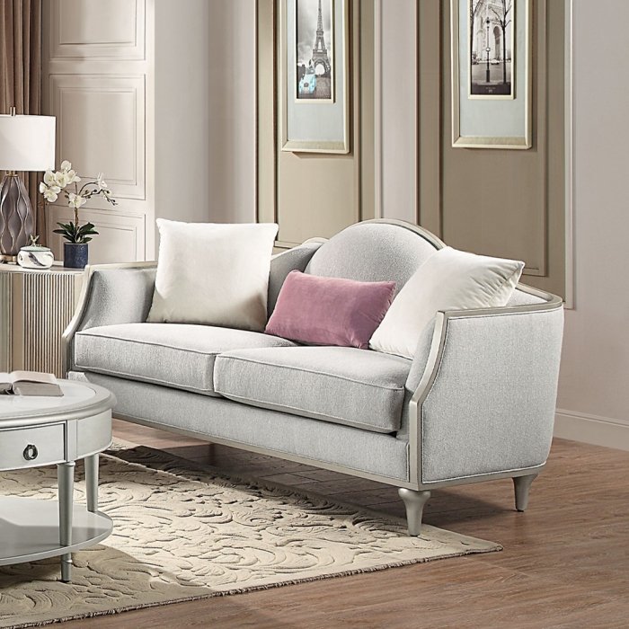 Kasa Loveseat W/3 Pillows