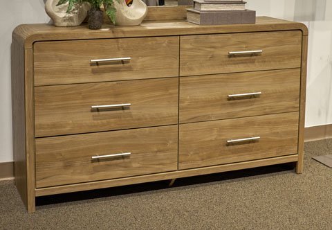 Dovander Six Drawer Dresser