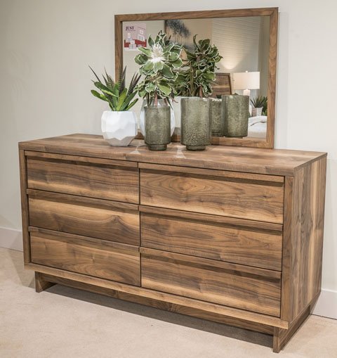 Zadilyn Six Drawer Dresser