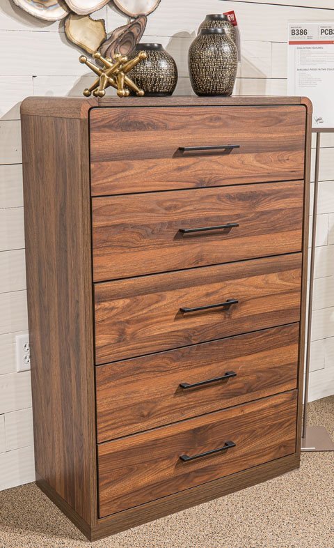 Hollinaze Five Drawer Chest