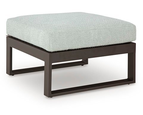 Beachloft Ottoman with Cushion